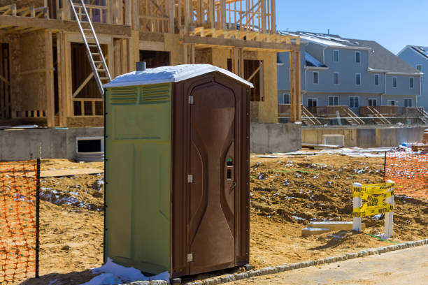 Portable Toilet Options We Offer in Fishhook, AK